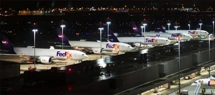 FEDEX快递